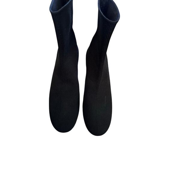 Vince Women's Black Ribbed Knit Block Heel "Tasha" Ankle Booties Size 8M - Picture 6 of 9